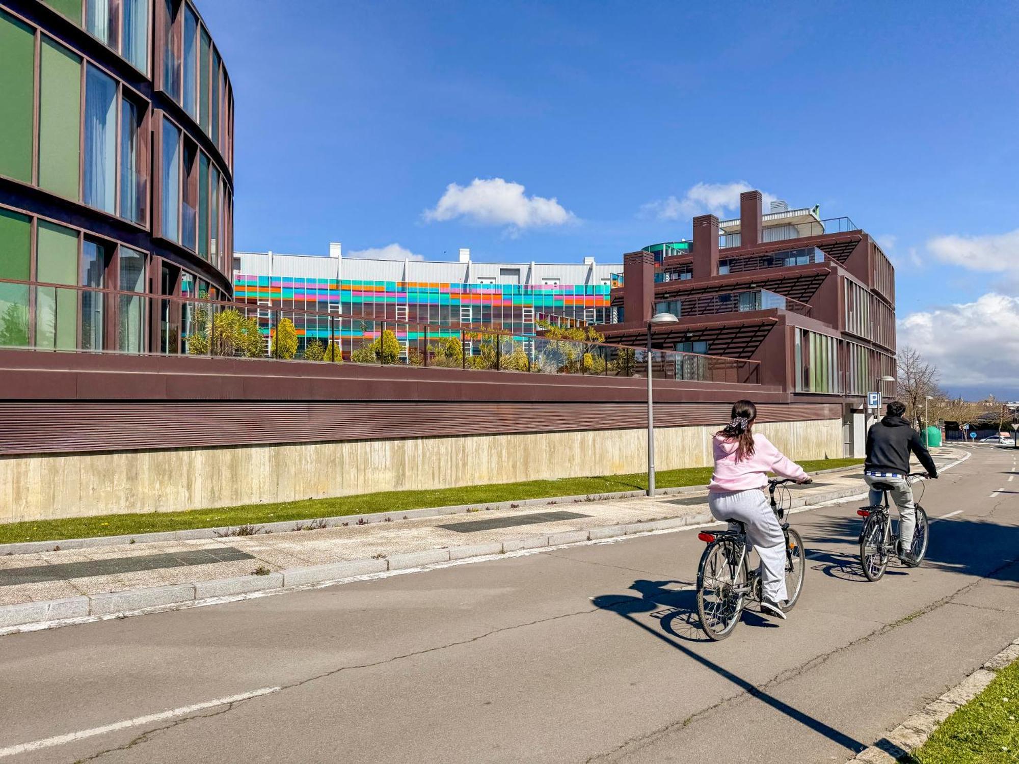 Hotel Jardines De Uleta Suites Vitoria-Gasteiz Exteriér fotografie